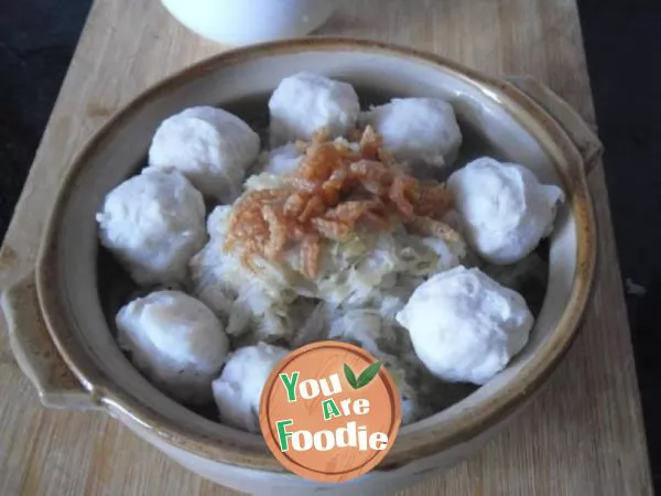 [northeast] fish balls and pickled vegetables in casserole