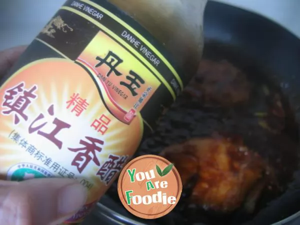 [fried noodles with soy sauce, pattern making] big Shanghai fried noodles with soy sauce