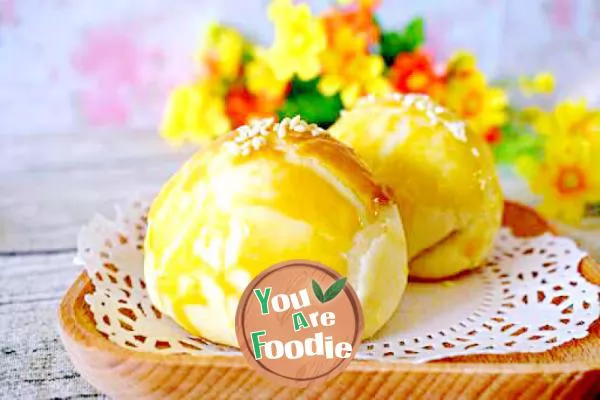 Vegetable-oil-version-of-egg-yolk-pastry