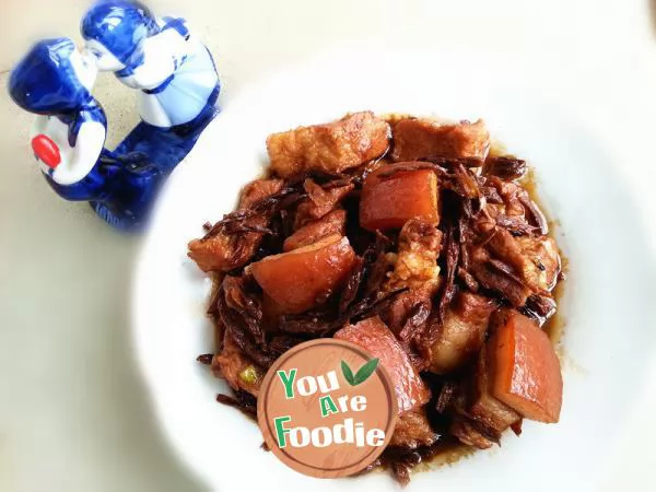 Braised-pork-with-beans