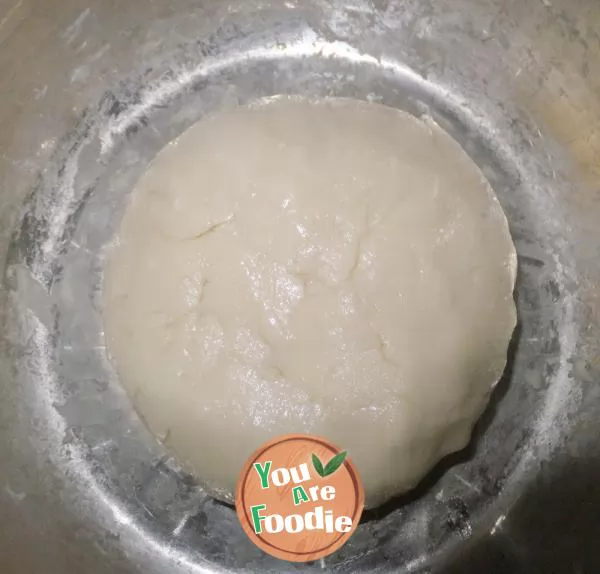 Steamed dumplings with white gourd and meat