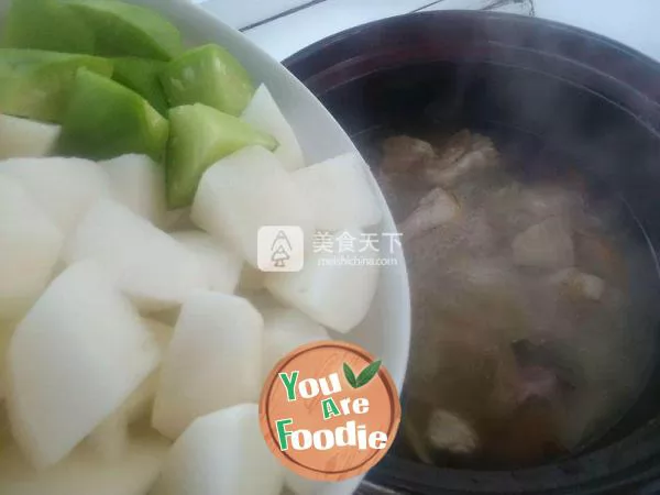 Stewed radish with mutton