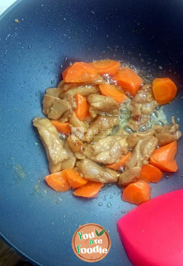 Braised chicken with carrot and lemon juice