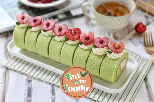 Pistachio-red-bayberry-cream-roll