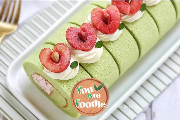 Pistachio red bayberry cream roll