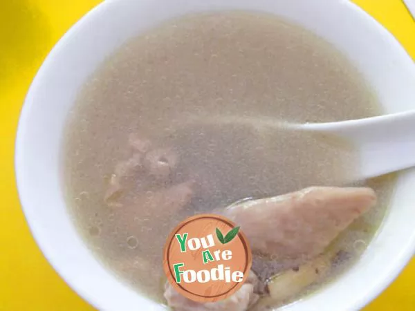 Spring-health-preserving-soup---chicken-wings-and-sheep-placenta-soup