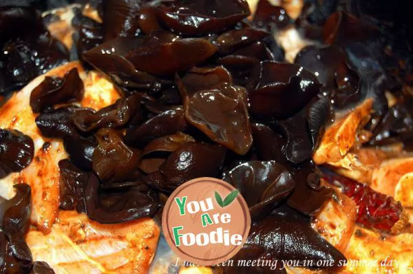 Braised fish Brisket with black bean sauce