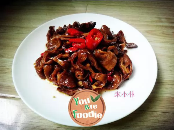 Stir-fried-large-intestine-with-onion