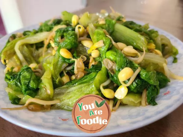 Stir-fried-soybean-sprouts-with-lettuce