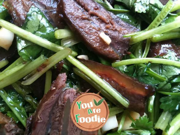 Must have cold dishes in summer - beef with coriander