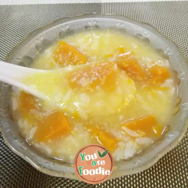 Pumpkin rice porridge