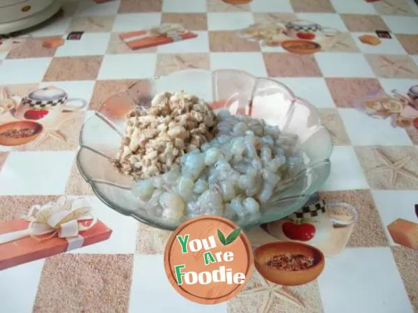 Jade crystal shrimp dumplings