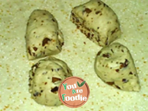 Steamed bread with corn and jujube (refrigerated fermentation)