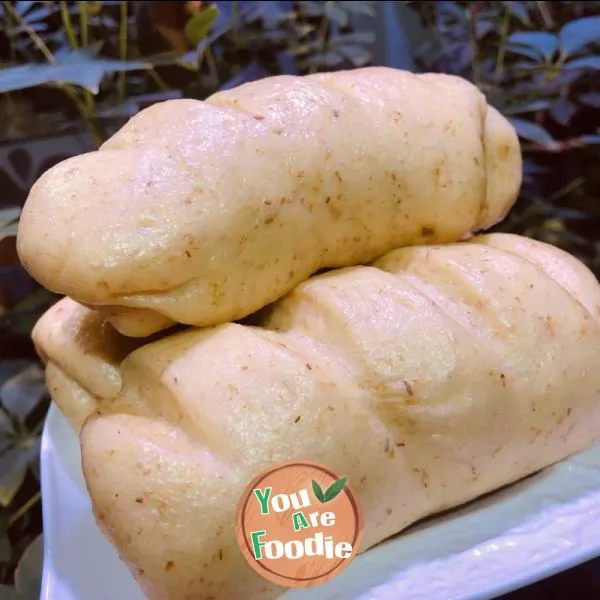 Wheat germ steamed bread