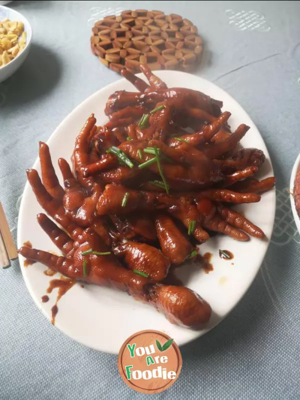 Braised-chicken-claw