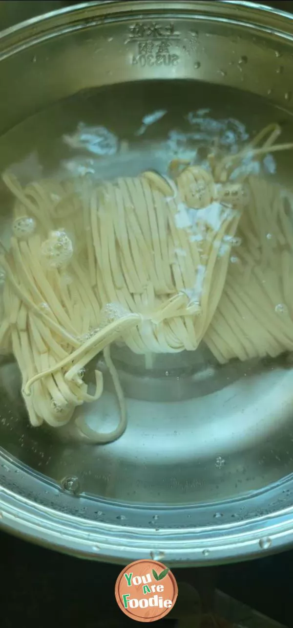 Fried flat noodles with scallion oil