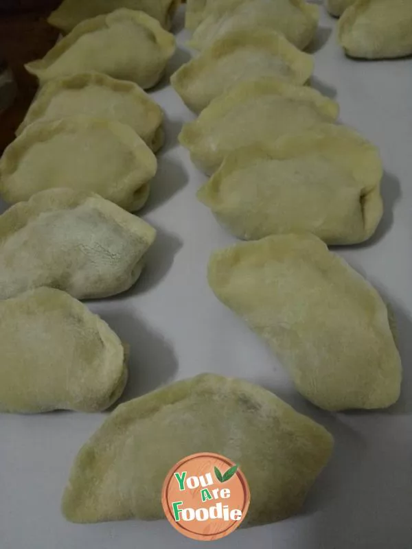 Dumplings with leek and vermicelli