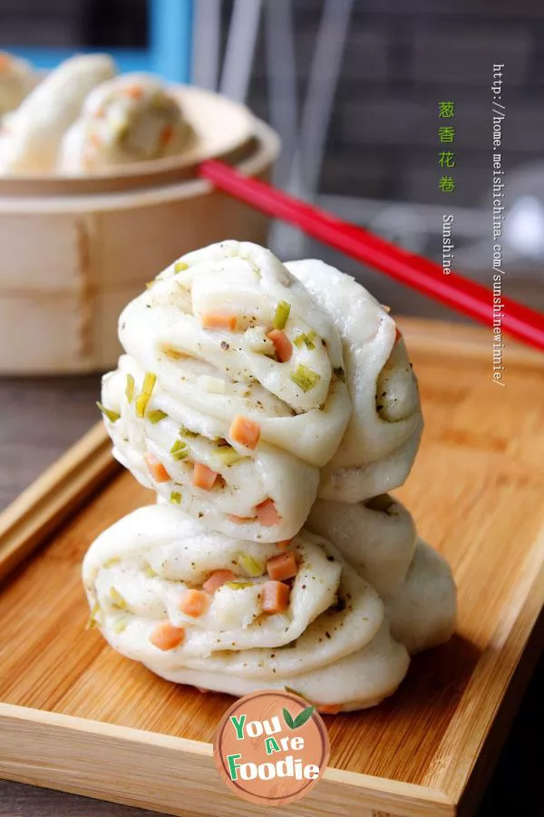 Our-favorite-Chinese-pasta-------scallion-flavored-rolls