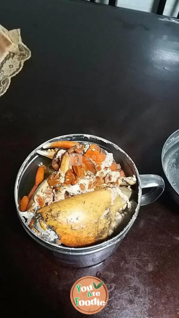 Stewed crab with red wine