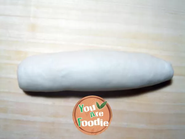 A kind of bread loved by both adults and children - 【 sausage bun 】