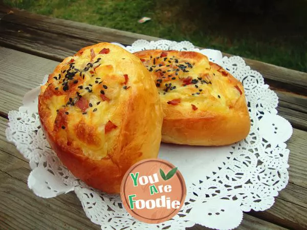 Bacon Cheese bun