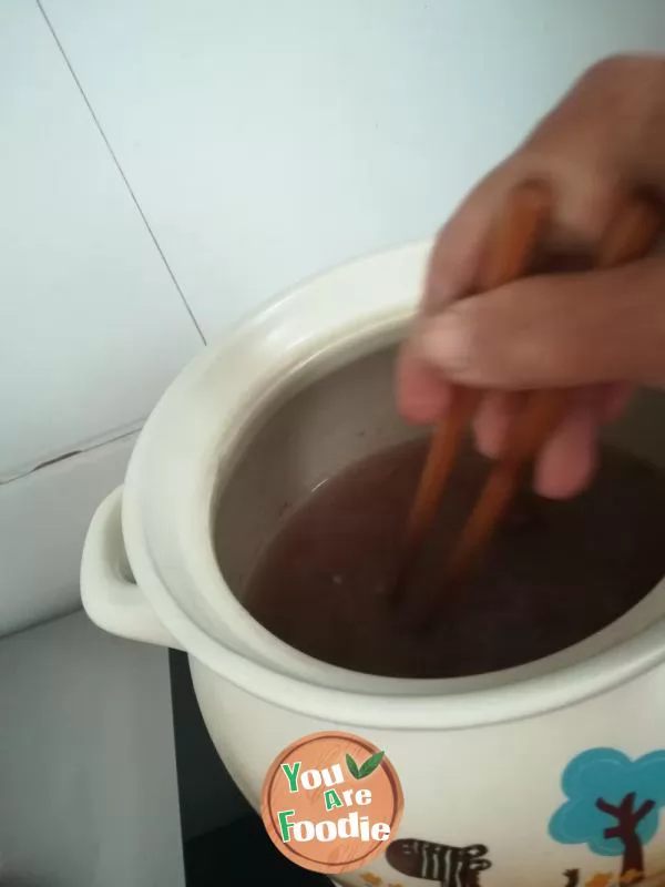 Rice Congee with White Fungus and Italian Kernel