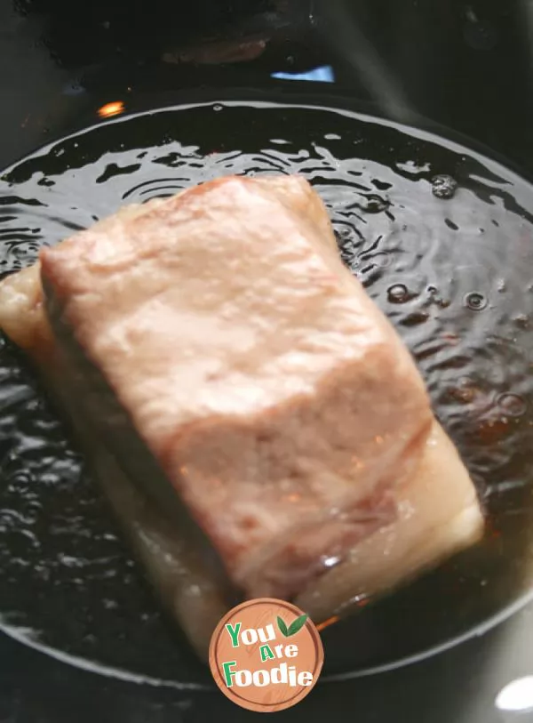 [oily but not greasy roast meat] braised meat with milk curd