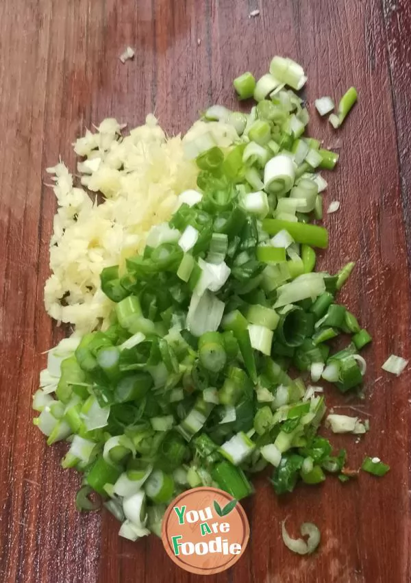 Dumplings stuffed with radish