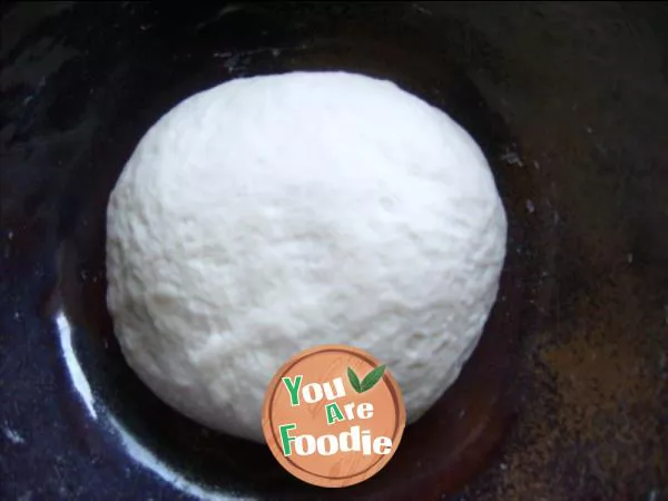 Pig bean paste bun