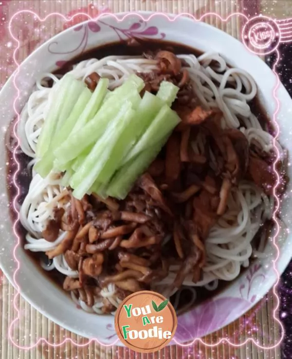 Mushroom noodles