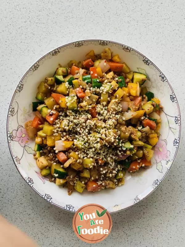 Stir fried diced vegetables with sesame seed and minced meat