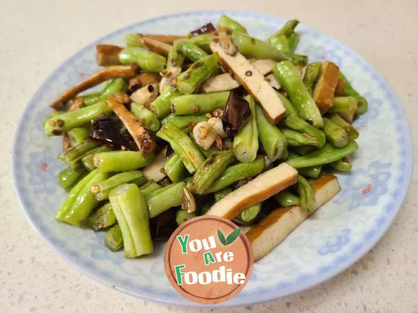 Stir fried dried tofu with green beans