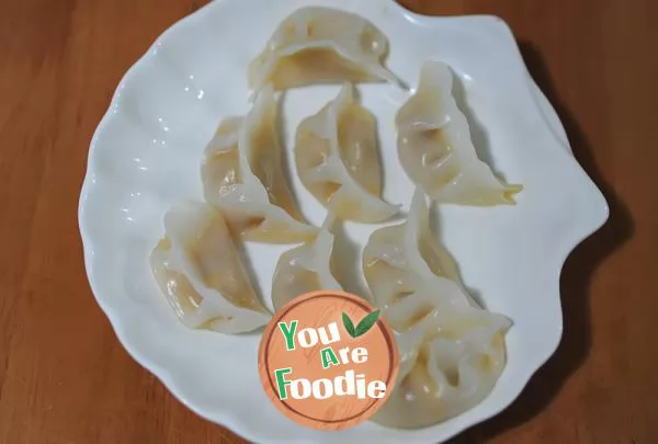 [crystal plum blossom shrimp dumplings]
