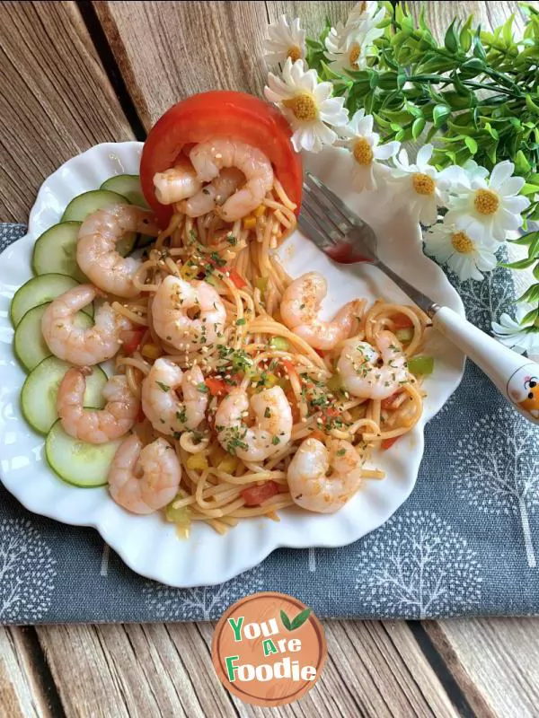 Shrimp noodles with fresh eggplant