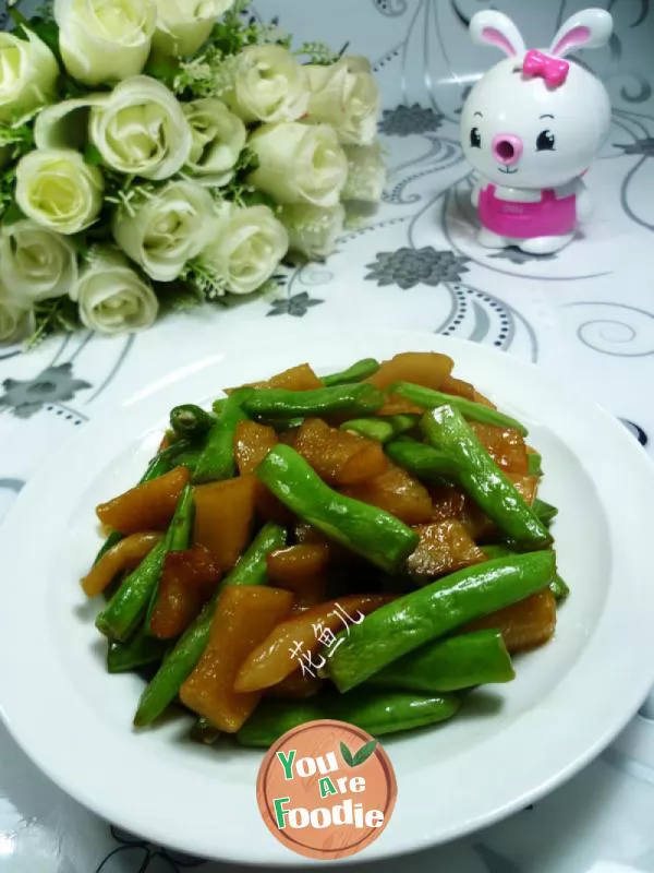 Stir-fried-plum-beans-with-dried-radish