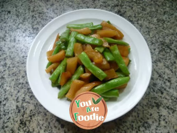 Stir fried plum beans with dried radish