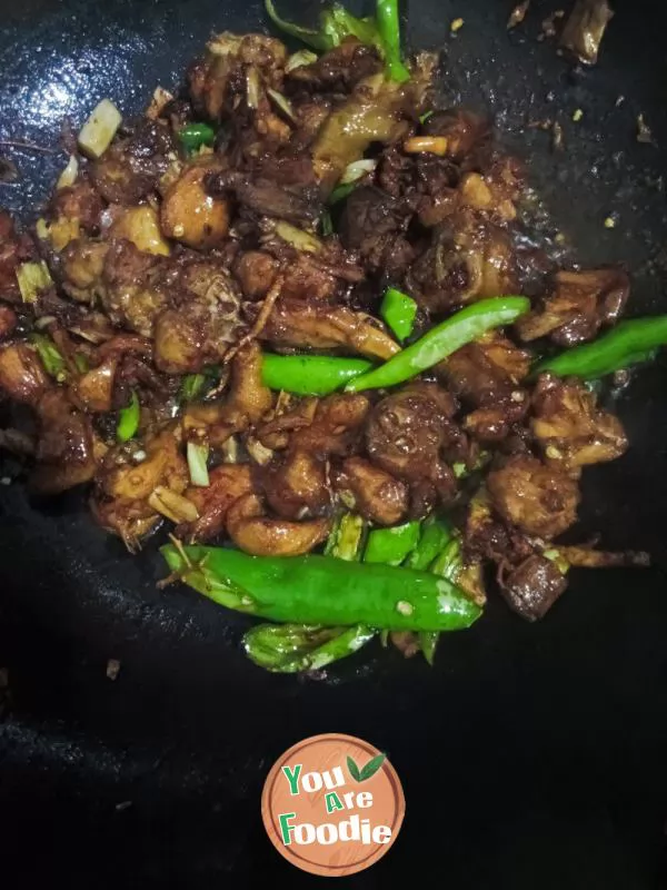 Linyi stir fried chicken, spicy and satisfying