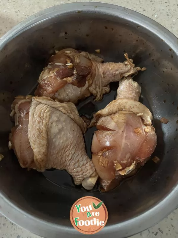 Roast chicken leg in air frying pan