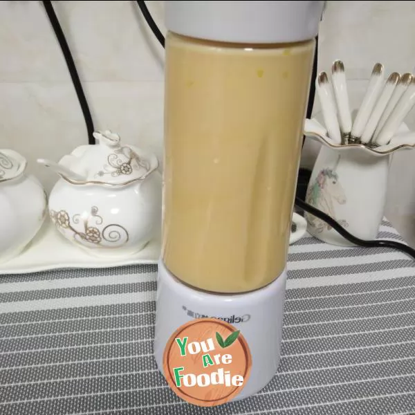 Fermented Mango Milk Shake