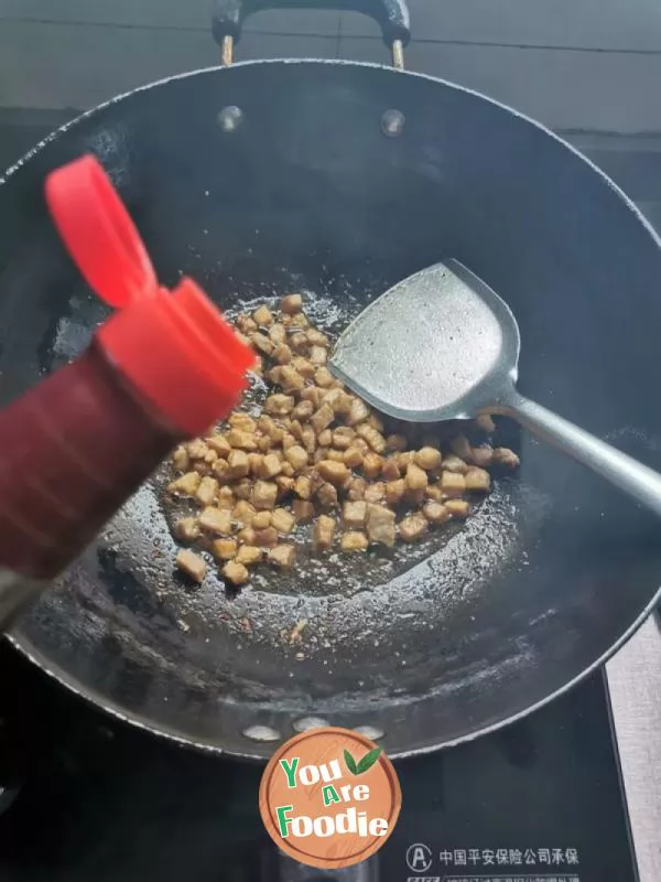 Fried long beans with diced meat