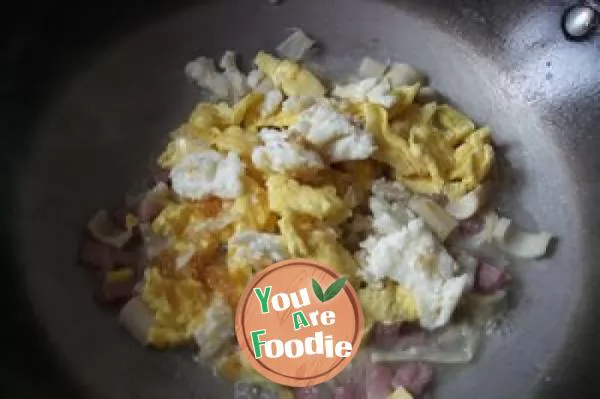 Fried egg with ham