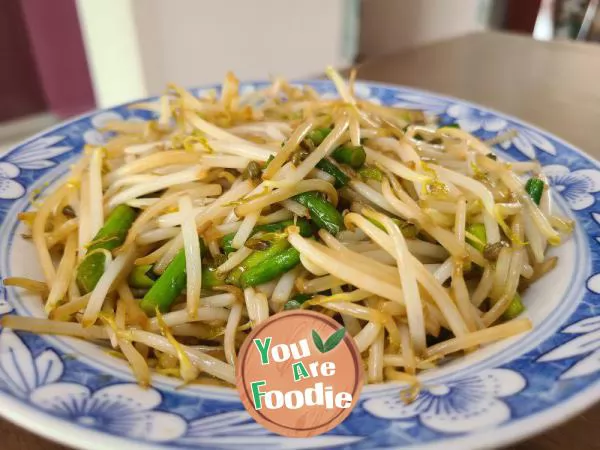 Stir fried garlic sprouts with mung beans