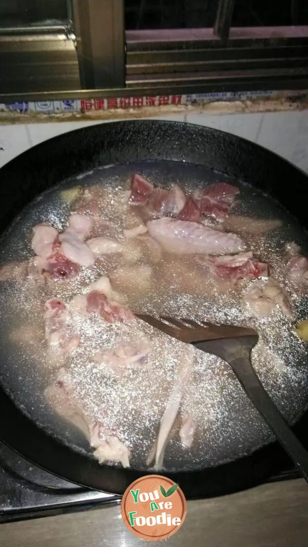 Duck meat in dry pot