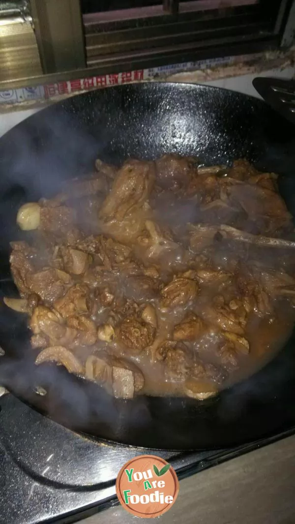 Duck meat in dry pot