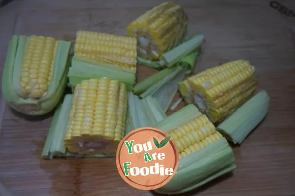 Cook corn skillfully