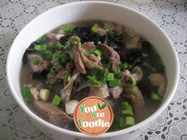 Simple and delicious mutton soup