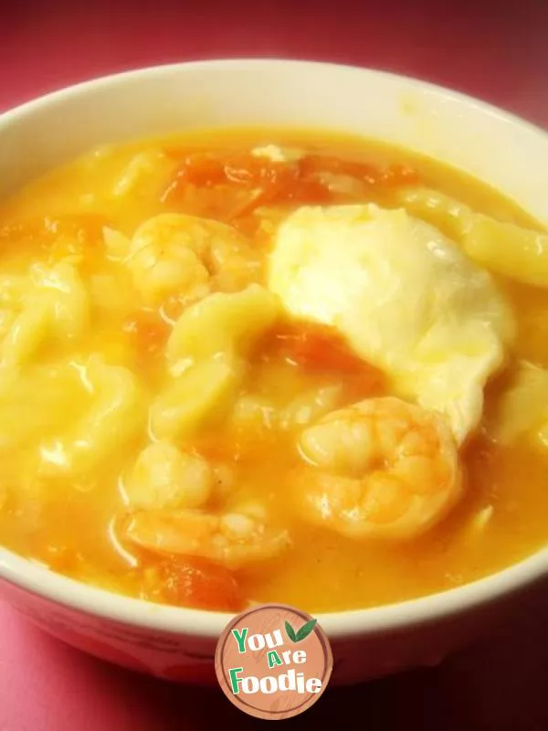 Winter-solstice-warm-up-breakfast---tomato-shrimp-noodle-fish-soup