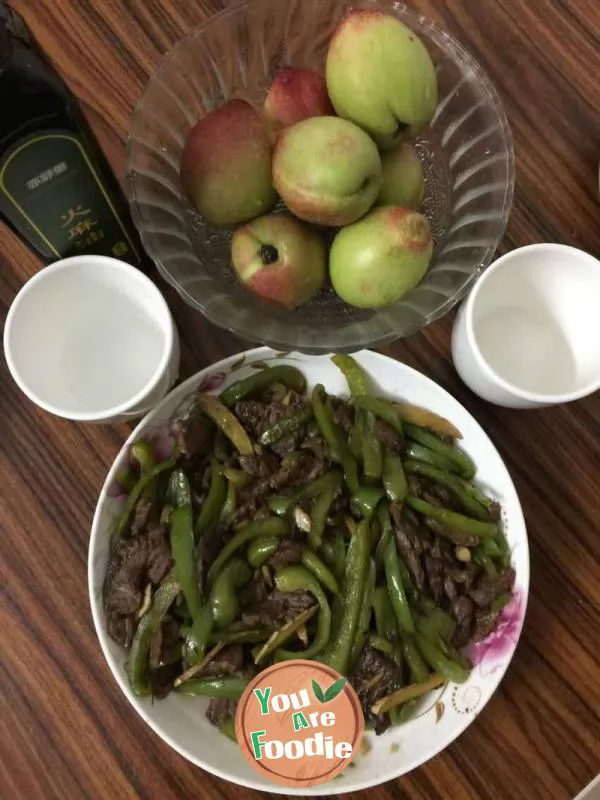 Sauteed Beef with Green Pepper