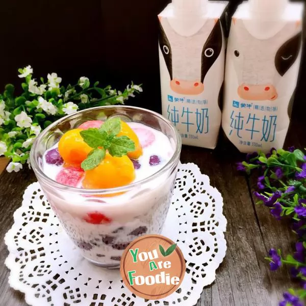 Taro balls, milk and fruit ice