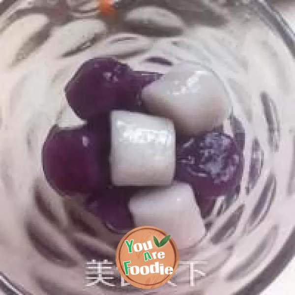 Taro balls, milk and fruit ice